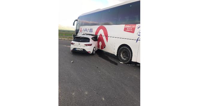 Pasinler'de trafik kazası: 1 yaralı